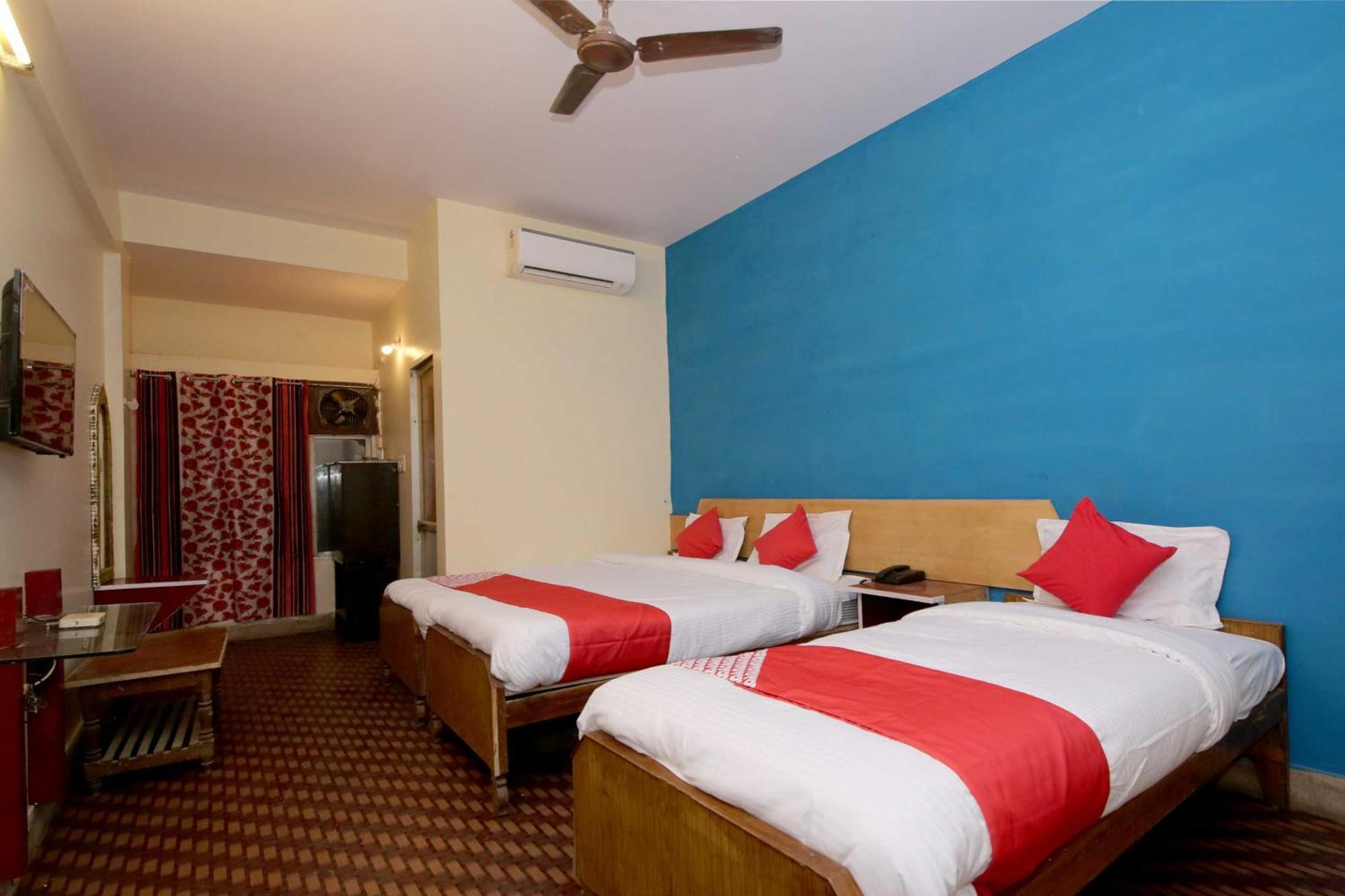 Oyo Flagship 15481 Hotel Star Karnāl Exterior foto